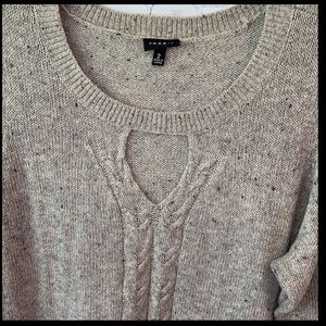 Torrid Sweater Size 2 ✅